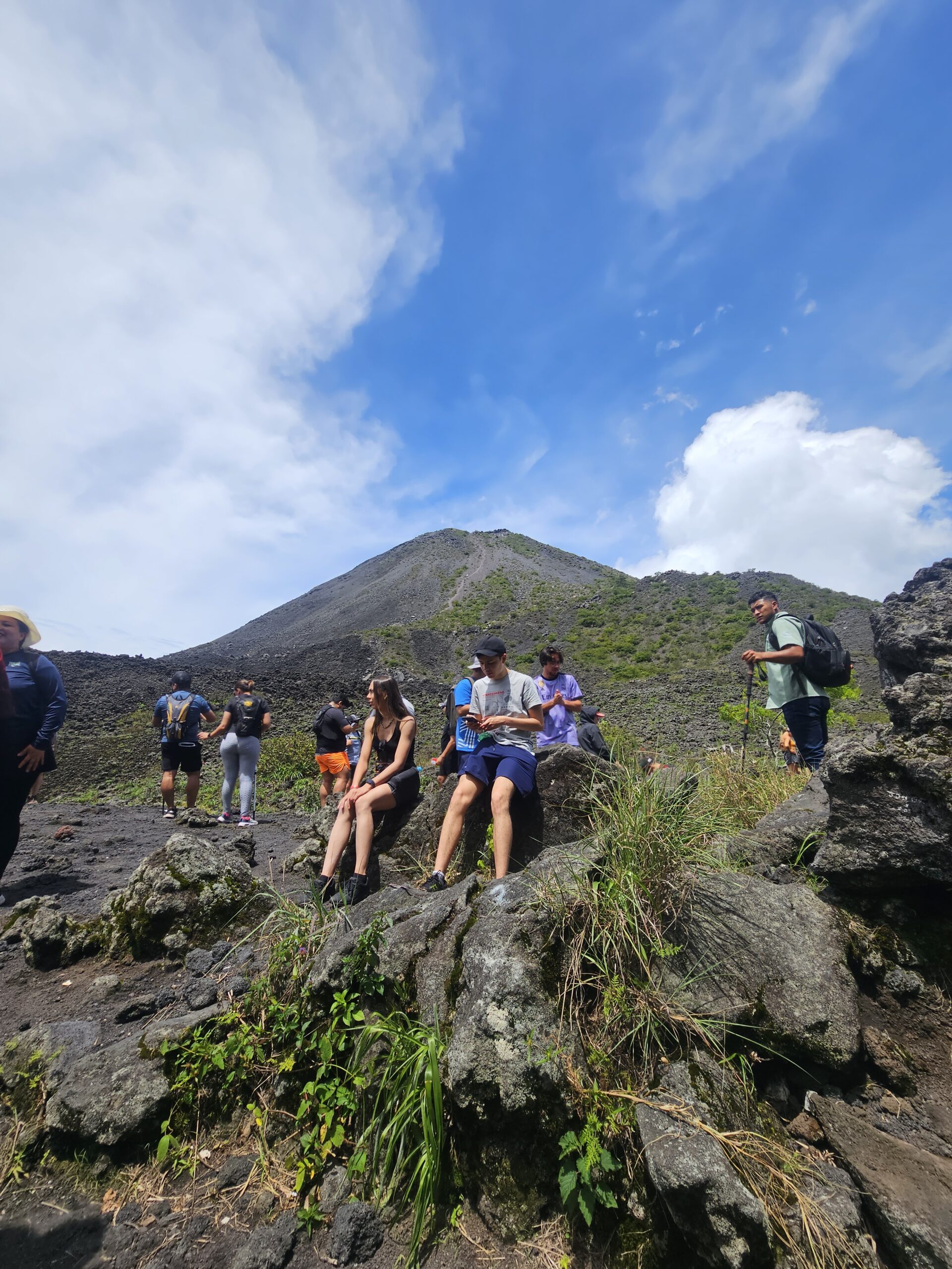 Ruta de los Volcanes – Entre Fuego y Cielo - Imagen 11